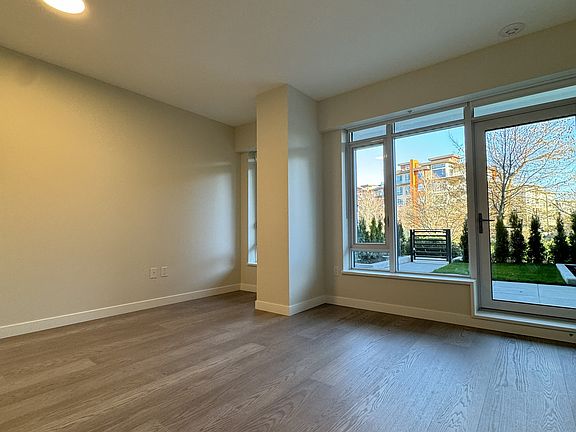 4th image of 6138 Birney Ave #109
