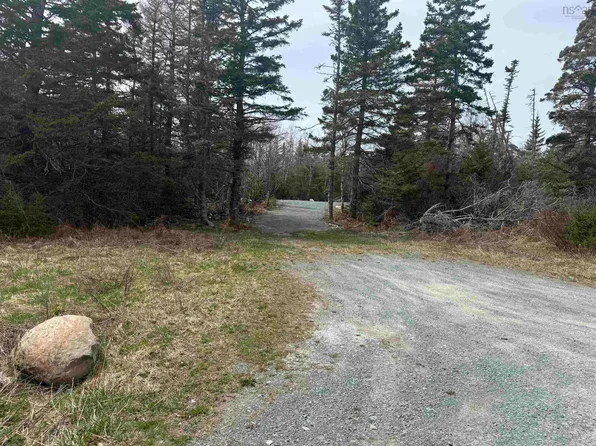557 Three Fathom Harbour Rd, Halifax, NS B0J 2L0
