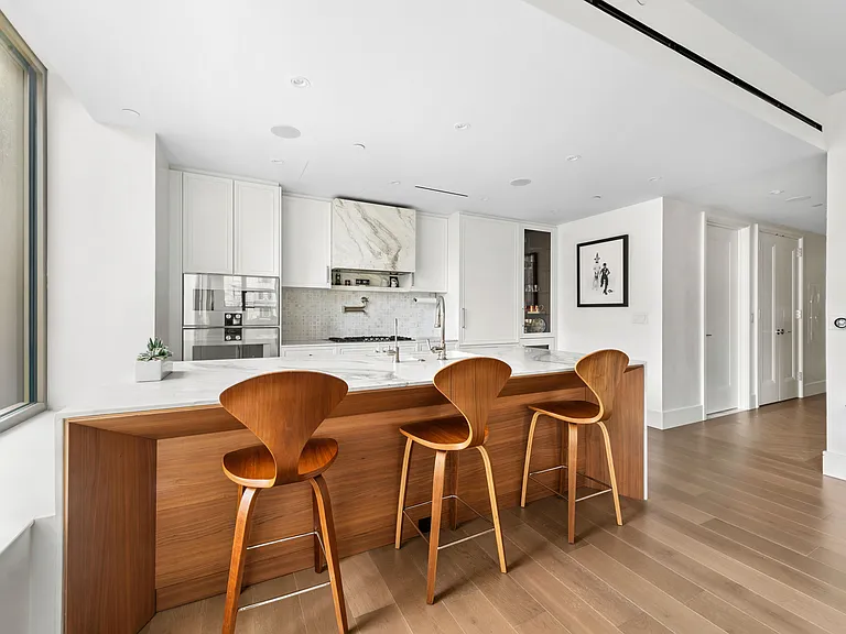 251 W 91st St #11B — Photo 11
