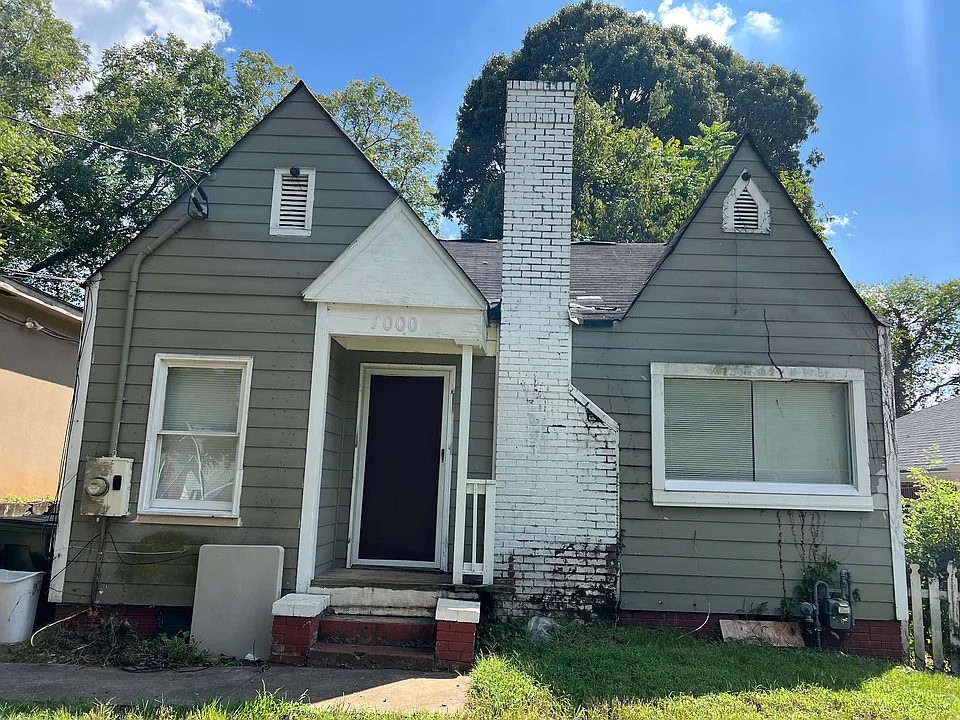 1000 Westmoor Dr NW