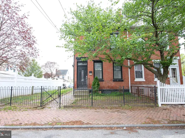 4727 Garden St, Philadelphia, PA 19137