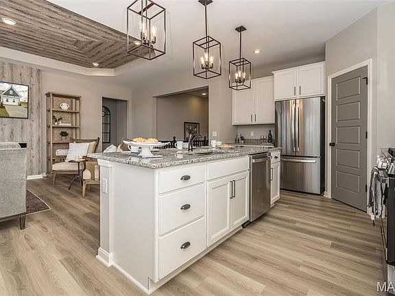 6th image of this home