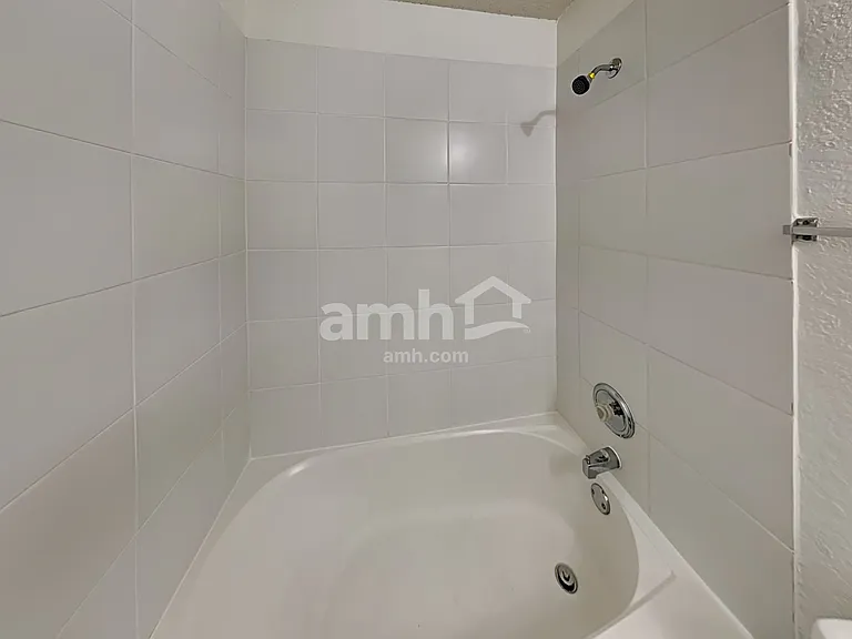 10109 Chapel Glen Ter — Photo 17