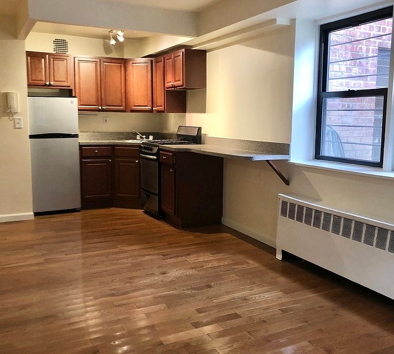 1st image of 425 E 75th St APT Tb