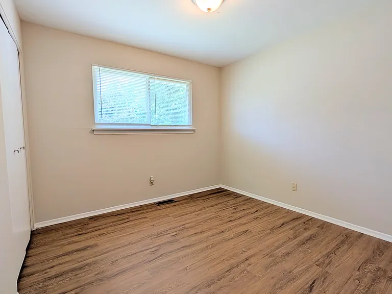 3356 Clemens Dr — Photo 20