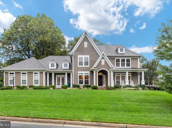 3736 Pilgrim Green Way, Fairfax, VA 22033