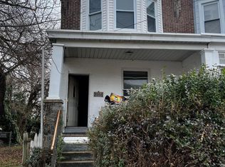 307 Powhattan Ave, Lester, PA 19029