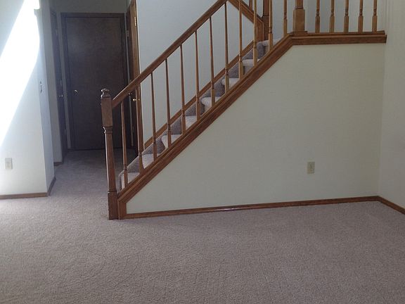 Living Room/Staircase