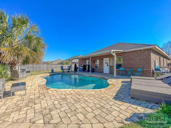 5933 Palermo Dr, Pace, FL 32571