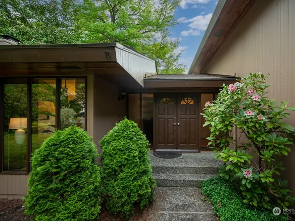 22820 106th Place W, Edmonds, WA 98020