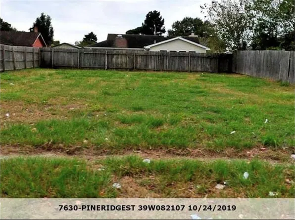 7630 Pineridge St, New Orleans, LA 70128