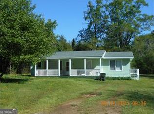 32 Pine Dr, Hogansville, GA 30230