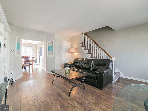 5th image of 557 Gerhard St