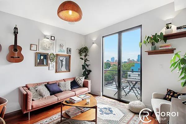 Rented by Coroi Corp | media 14