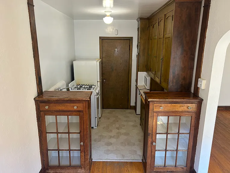 3519 Emerson Ave S #103 — Photo 5