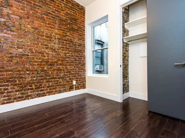 1869 Madison Street image 6 of 15