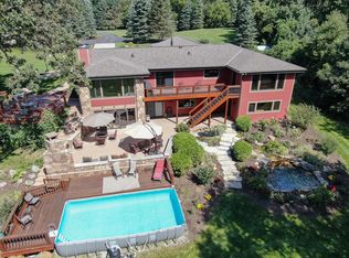 W2609 Kittie Ct, East troy, WI 53120