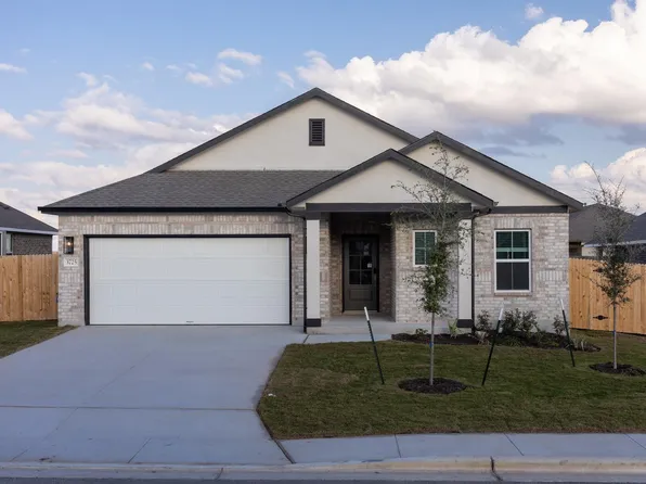 105 Wagon Spoke Way, Liberty Hill, TX 78642