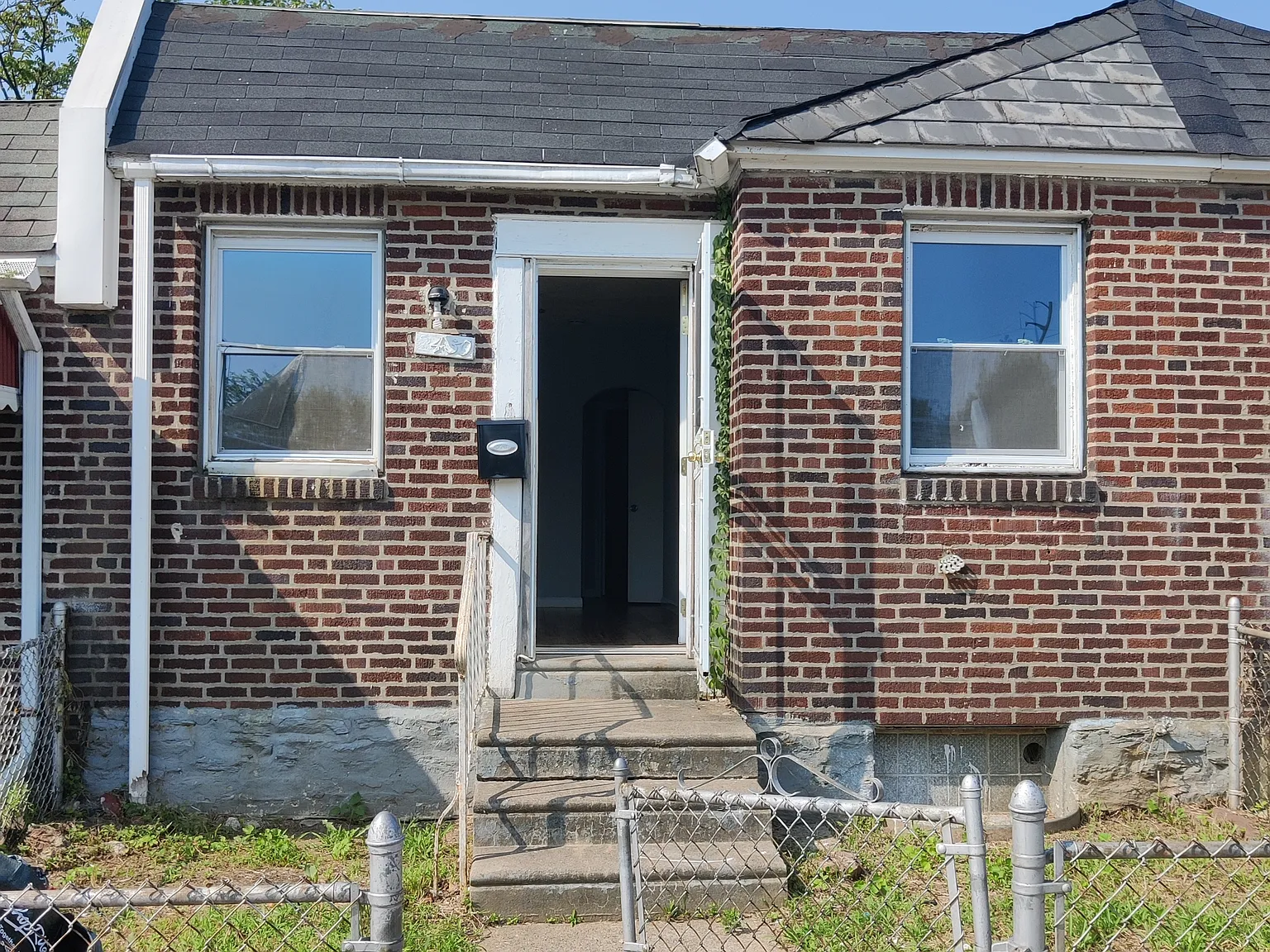 2430 South Frazier Street - 1 — Photo 2