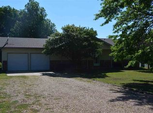 1386 N Boardwalk Rd, Milton, KS 67106