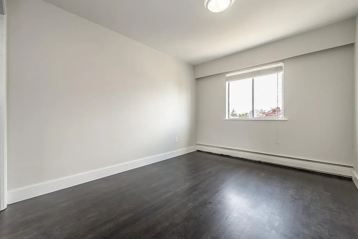 Sanvia Apartments — Photo 2