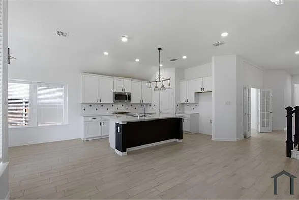 700 Pistachio Pkwy — Photo 21