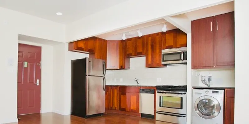 Rented by Pleasant Properties Real Estate LLC | media 5