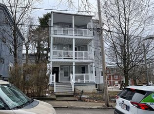 39 Glen Rd, Jamaica Plain, MA 02130
