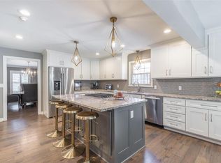 904 E Outer Rd, Poplar Bluff, MO 63901