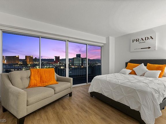 4th image of 3111 Bel Air Dr Unit 22C