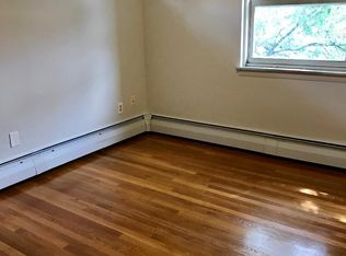 14 Commonwealth Ct APT 10, Brighton, MA 02135