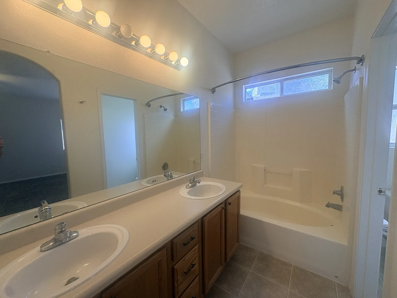 5425 Caballo Court Northeast - 1 — Photo 4
