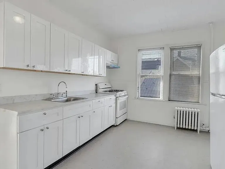 649 New Jersey Ave #2 — Photo 4