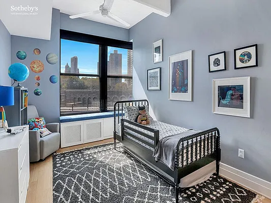 Rented by Sotheby's International Realty | media 33