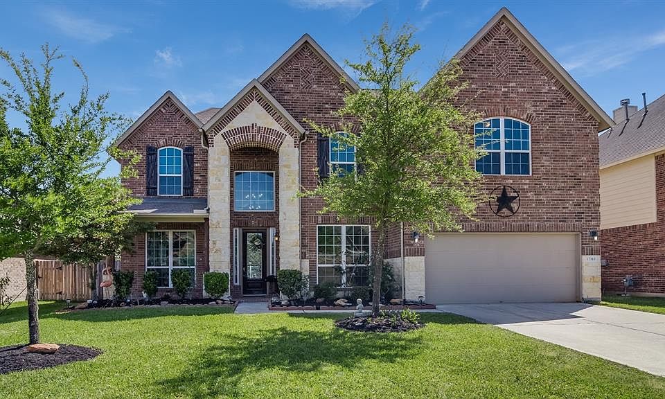 1st image of 17310 Stamford Oaks Dr