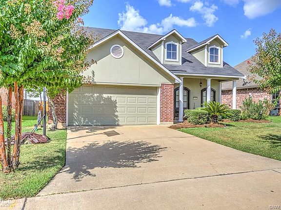 2nd image of 10453 Plum Creek Dr