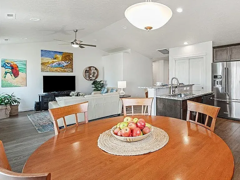 6194 W Los Flores Dr #6194 — Photo 11