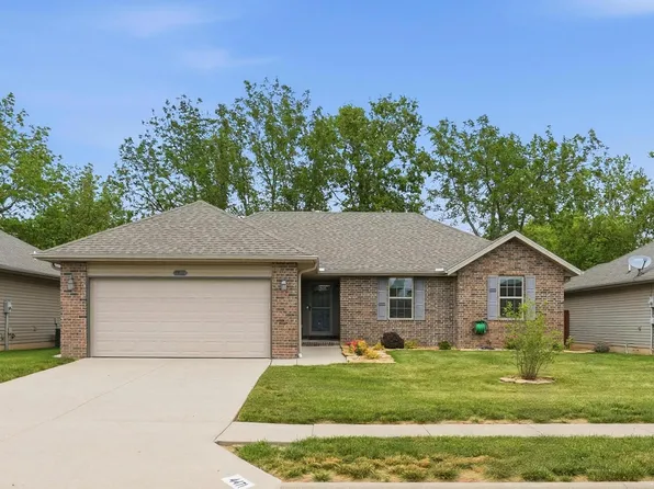 4471 W Brownstone Trace, Springfield, MO 65807