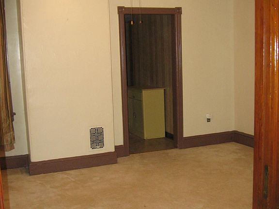 Bedroom #1