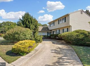 4 Fern Rd, Turnersville, NJ 08012