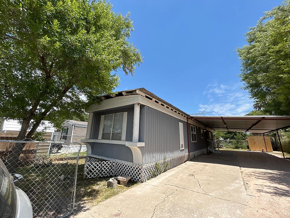 1st image of 912 Violet Dr