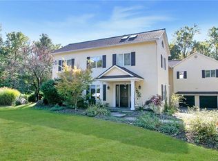 2 Post Ln, Palisades, NY 10964