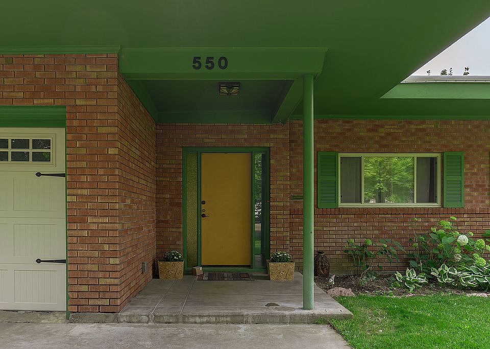 1st image of 550 11th St