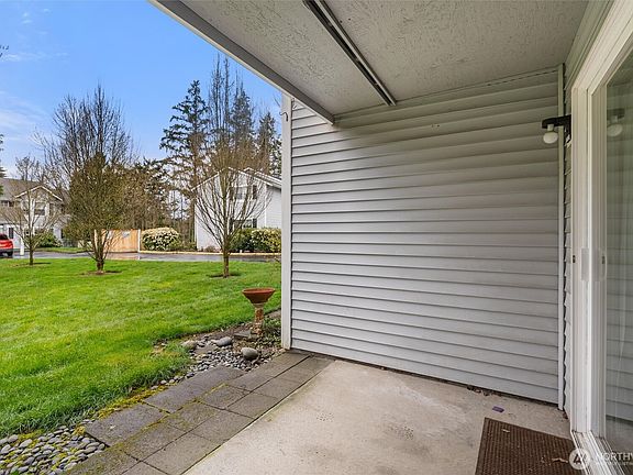 4th image of 23325 Cedar Way #G105