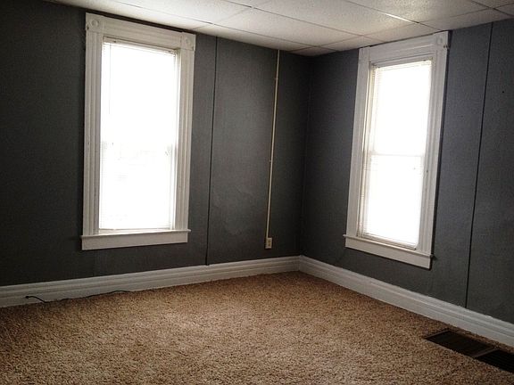 1st floor living room