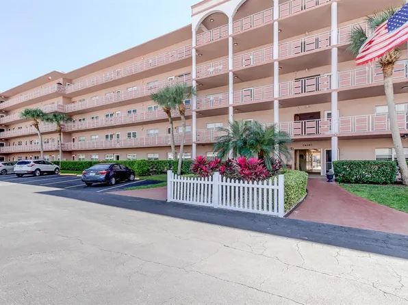 5521 80th St N Unit 315, Saint Petersburg, FL 33709