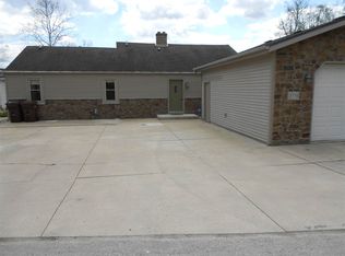 2770 E Stalf Rd, Columbia City, IN 46725