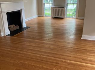 (Undisclosed Address), Madison, CT 06443