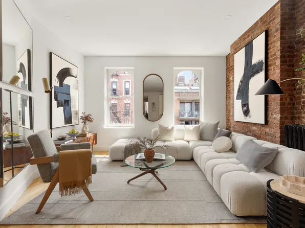 323 West 11th Street image 1 of 11