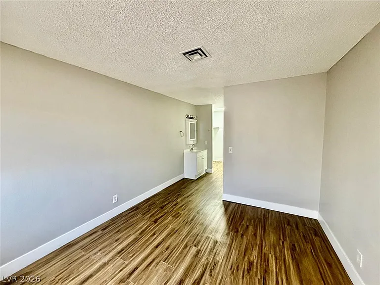 5187 Greene Ln #C — Photo 15